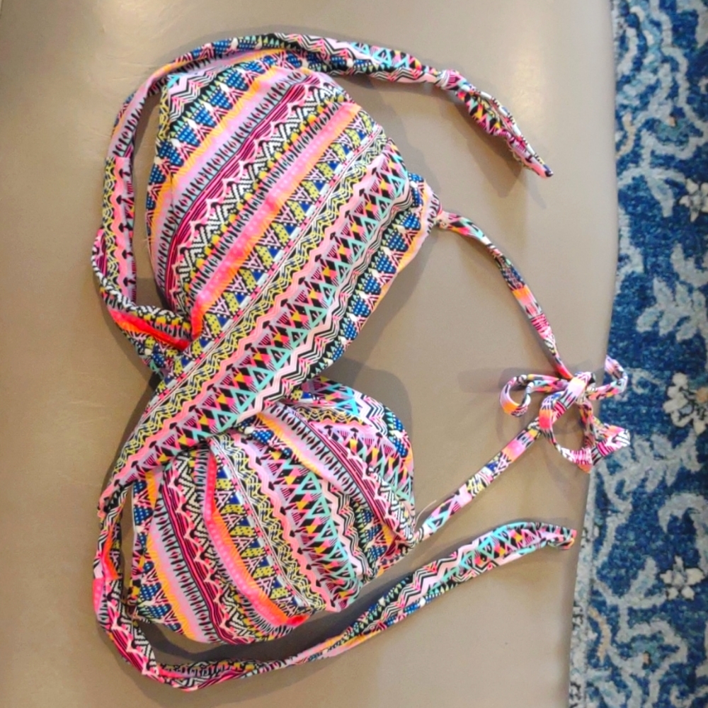 Victoria's Secret Bikini Top 34 DDD